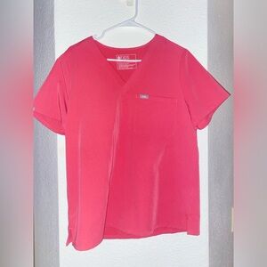 Figs scrub top